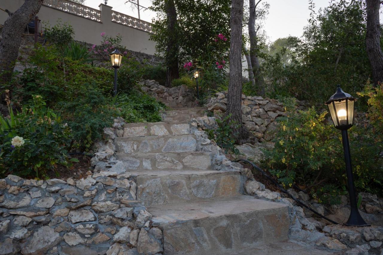Villa Silom House à Sant Pere De Ribes Extérieur photo