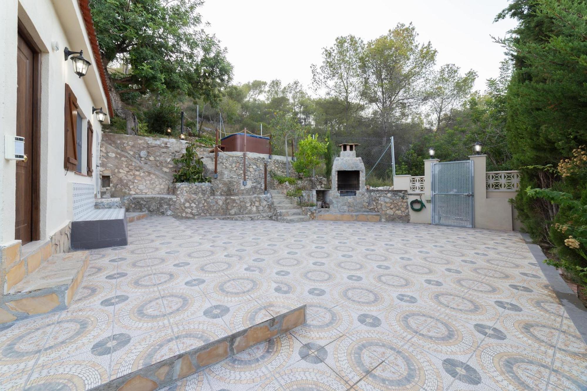 Villa Silom House à Sant Pere De Ribes Extérieur photo